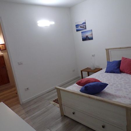 Casa Vacanze Terra Di Mezzo 인보리오인페리오레 외부 사진